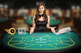 GKK 777 APK Slots ဆု ရပြီး Wave Money KBZPay ဖြင့် MMK ငွေထုတ်နေသောမြင်ကွင်း